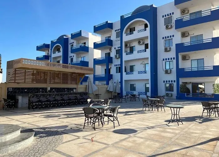 C1-33 Oasis Marina *
